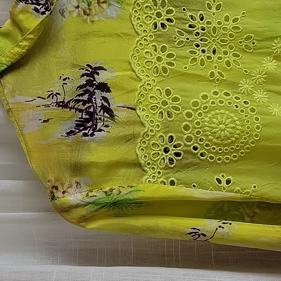Johnny Was Silk Chartreuse Floral Long Sleeve Shirt Size M - Picture 8 of 10